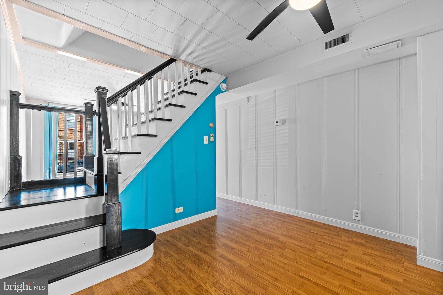 1425 Andre Street photo 7