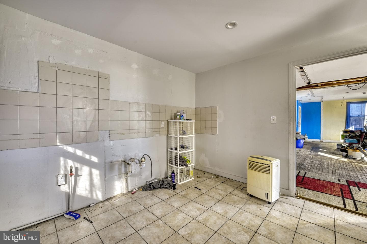 466 Hornel Street photo 5