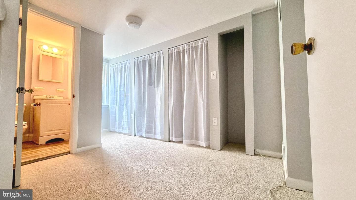1007 S Highland Avenue photo 19