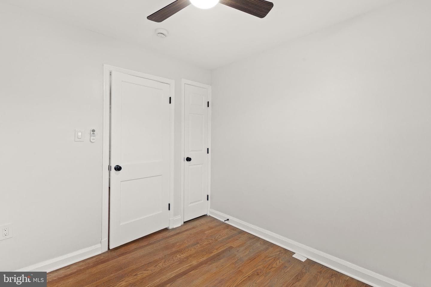 1107 E Northern Parkway photo 24