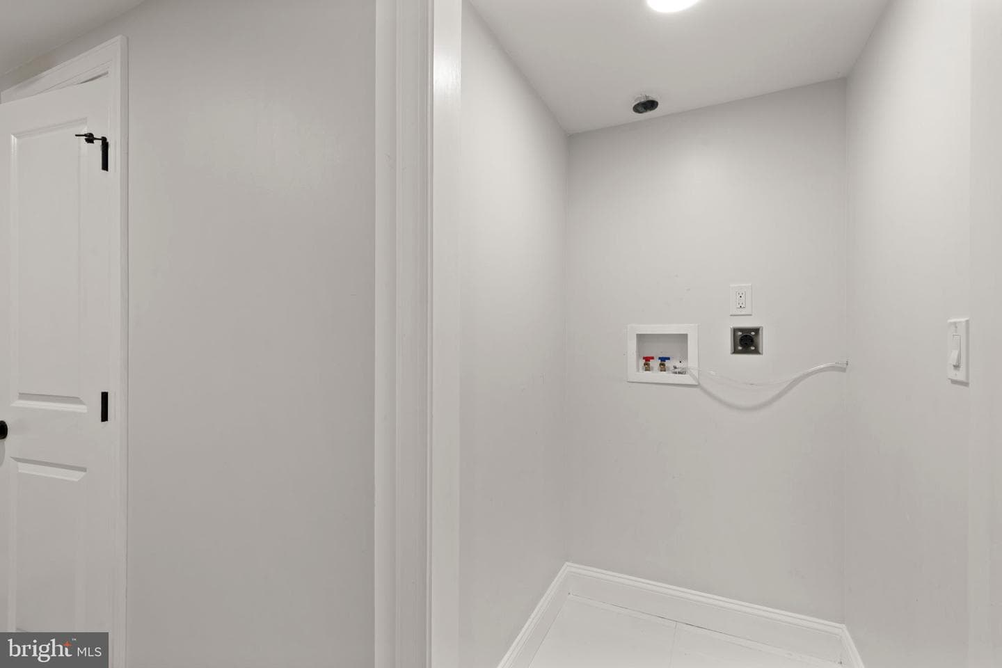 1107 E Northern Parkway photo 32