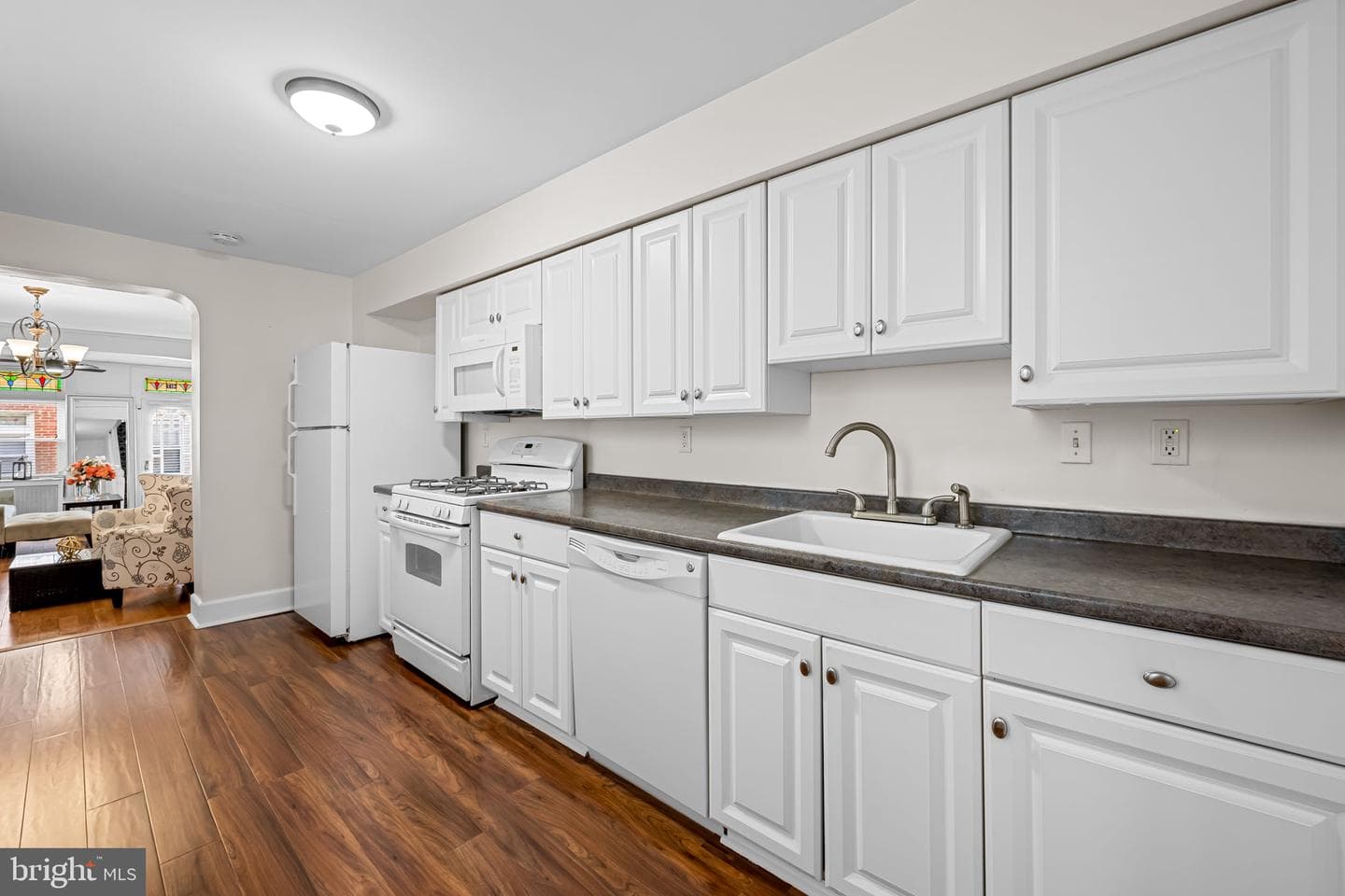 417 S Madeira Street photo 16