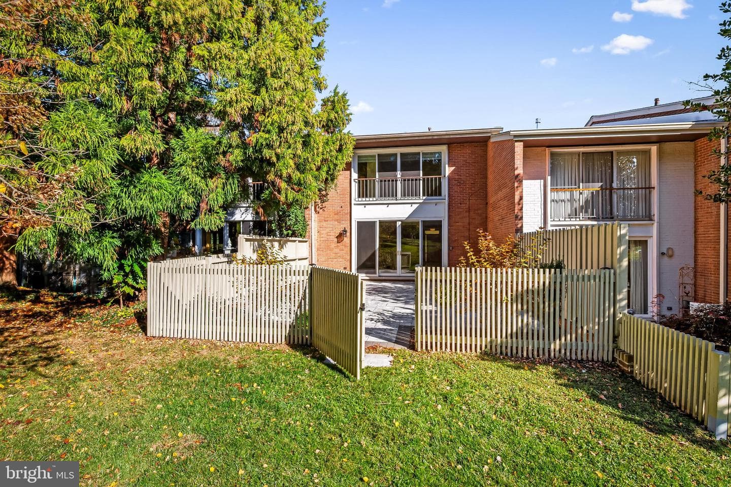 20 Palmer Green Court photo 40