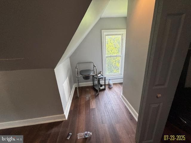 4203 Springwood Avenue photo 62