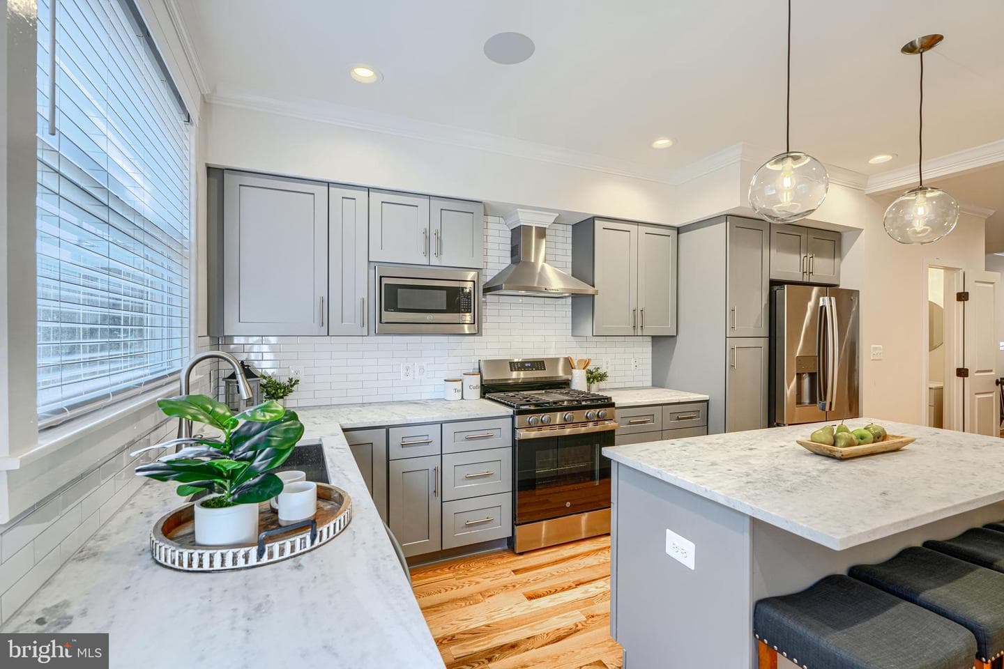 609 S Eaton Street photo 13