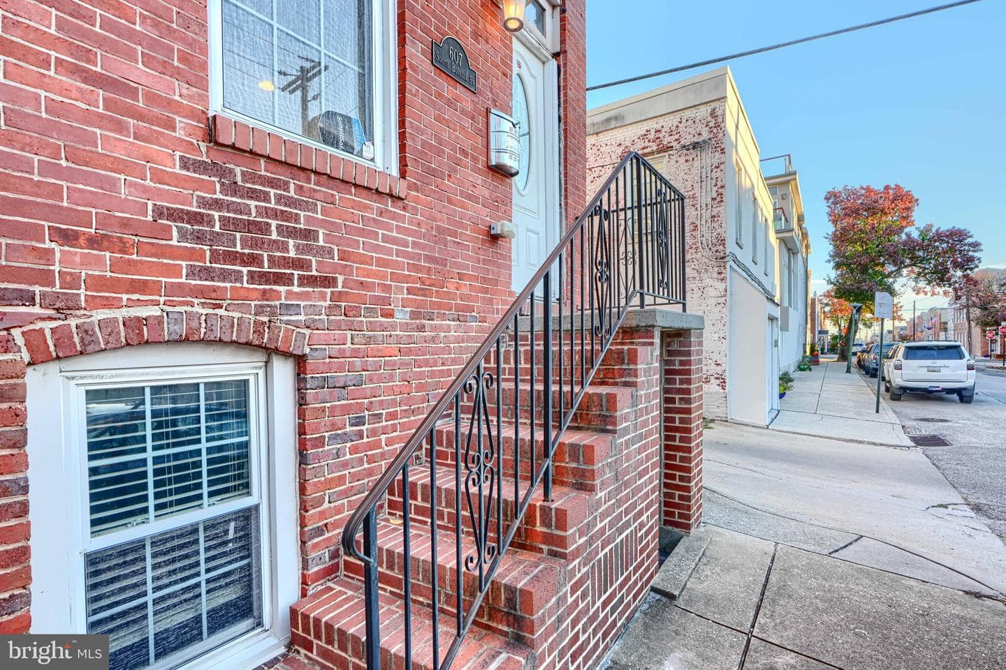 607 S Bouldin Street photo 34