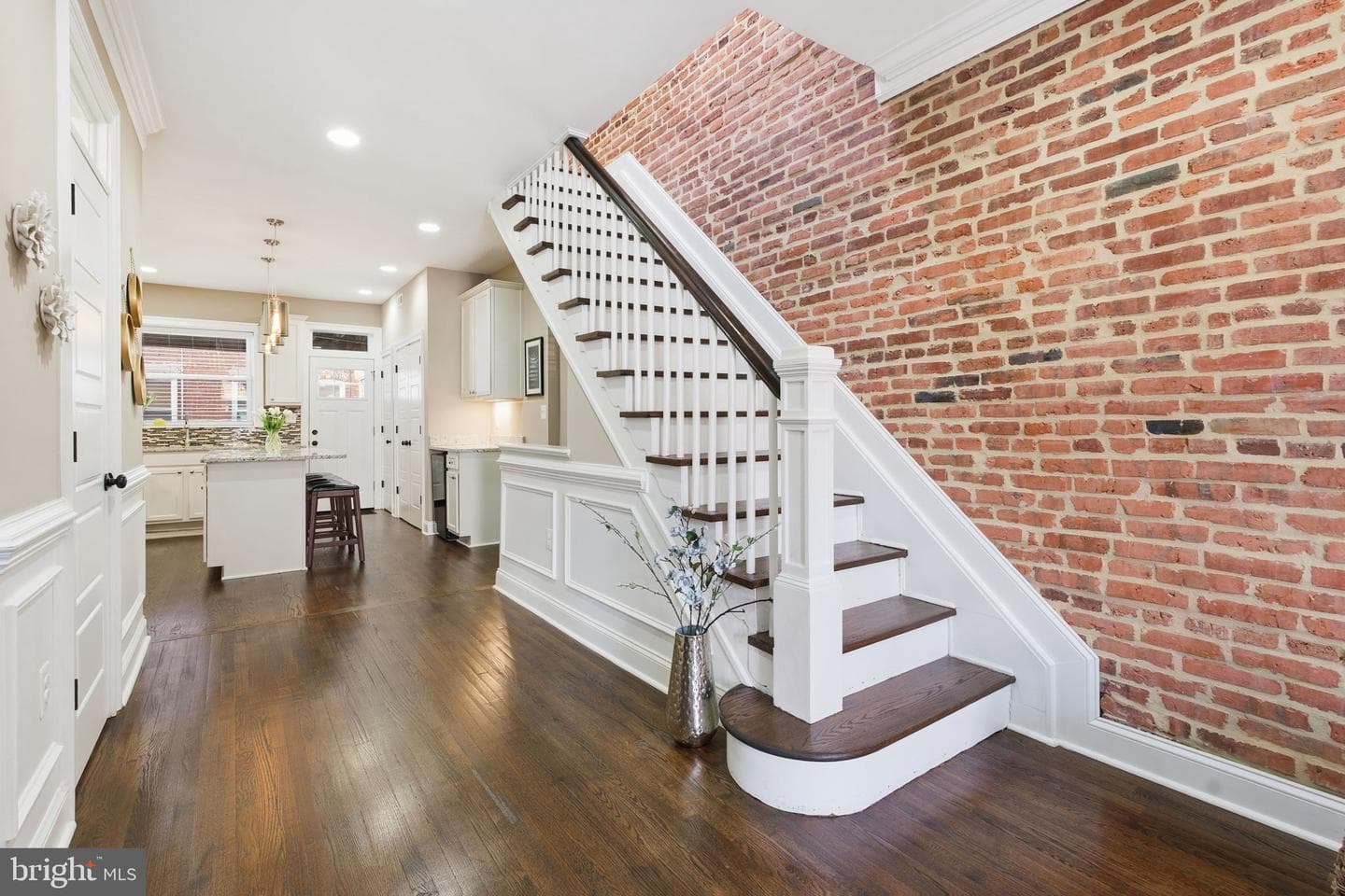 3903 Foster Avenue photo 17