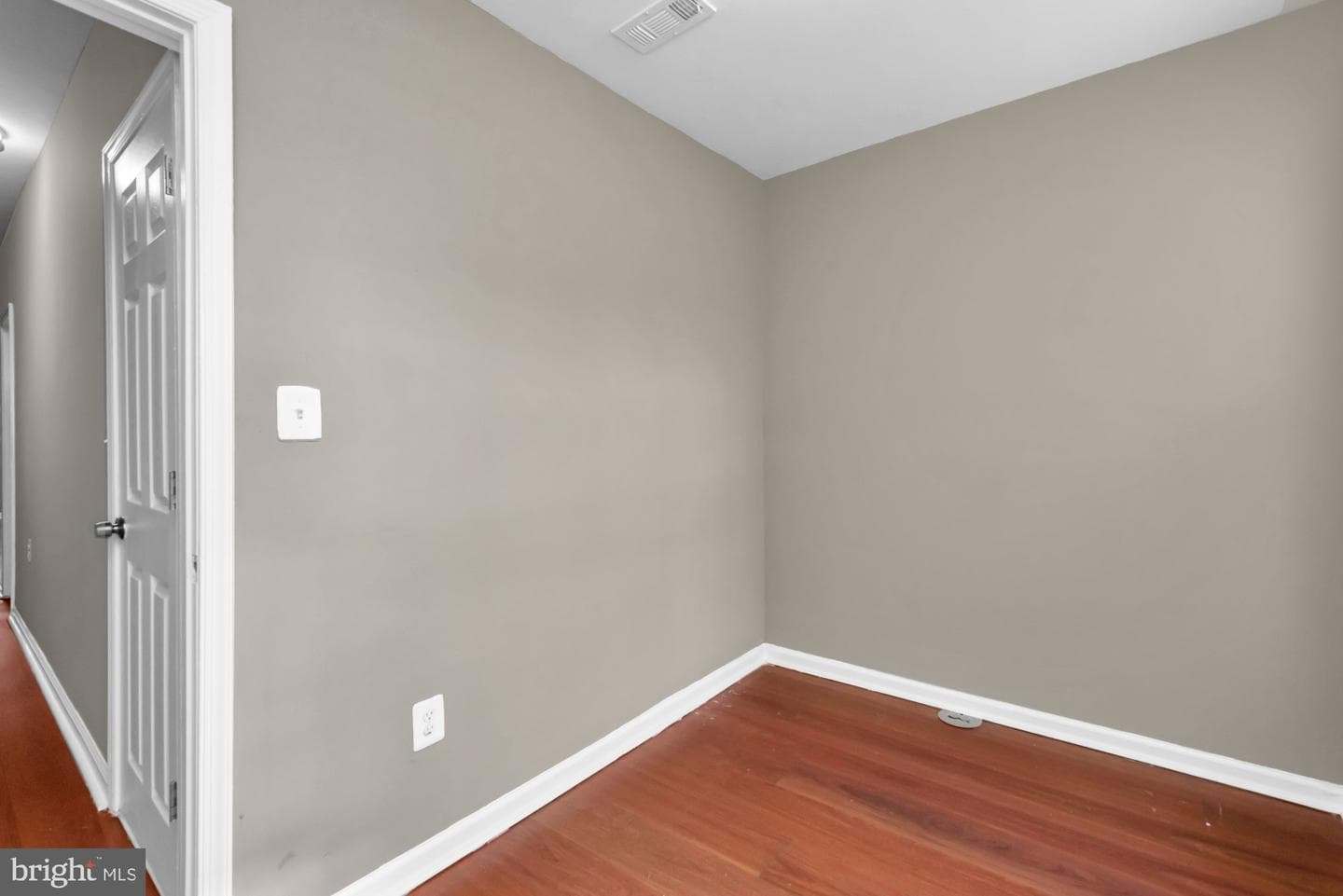 1804 Braddish Avenue photo 18