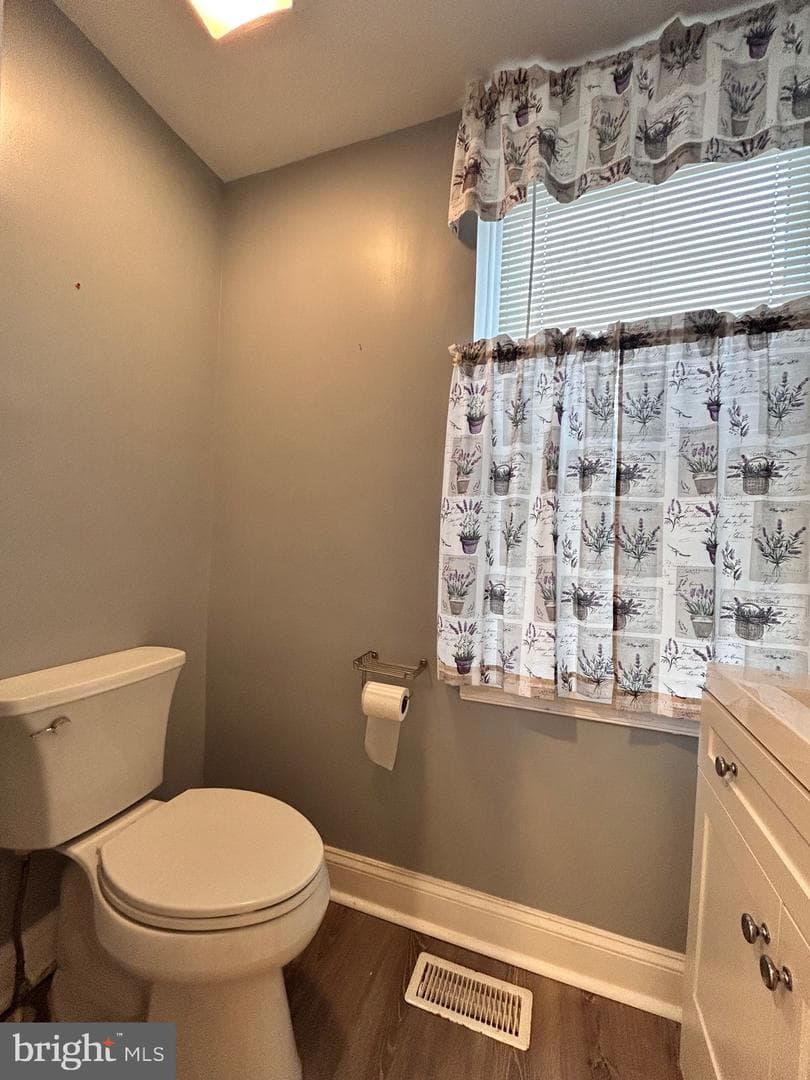 3541 3rd Street photo 27