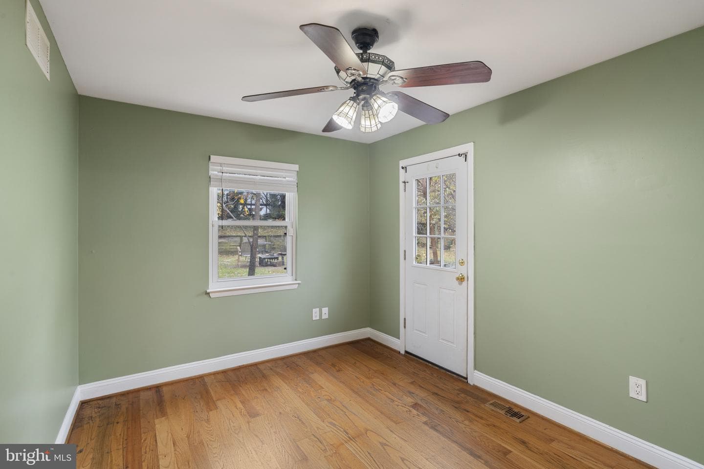 1920 Maudlin Avenue photo 15
