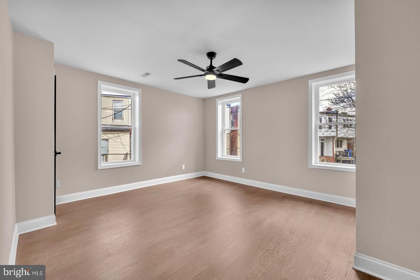 2045 E 31st Street photo 18