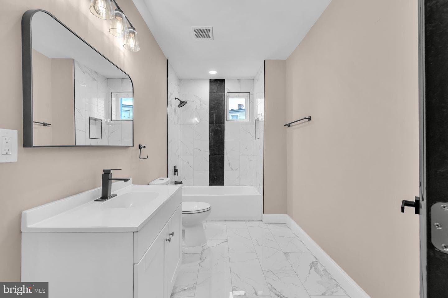 2045 E 31st Street photo 19