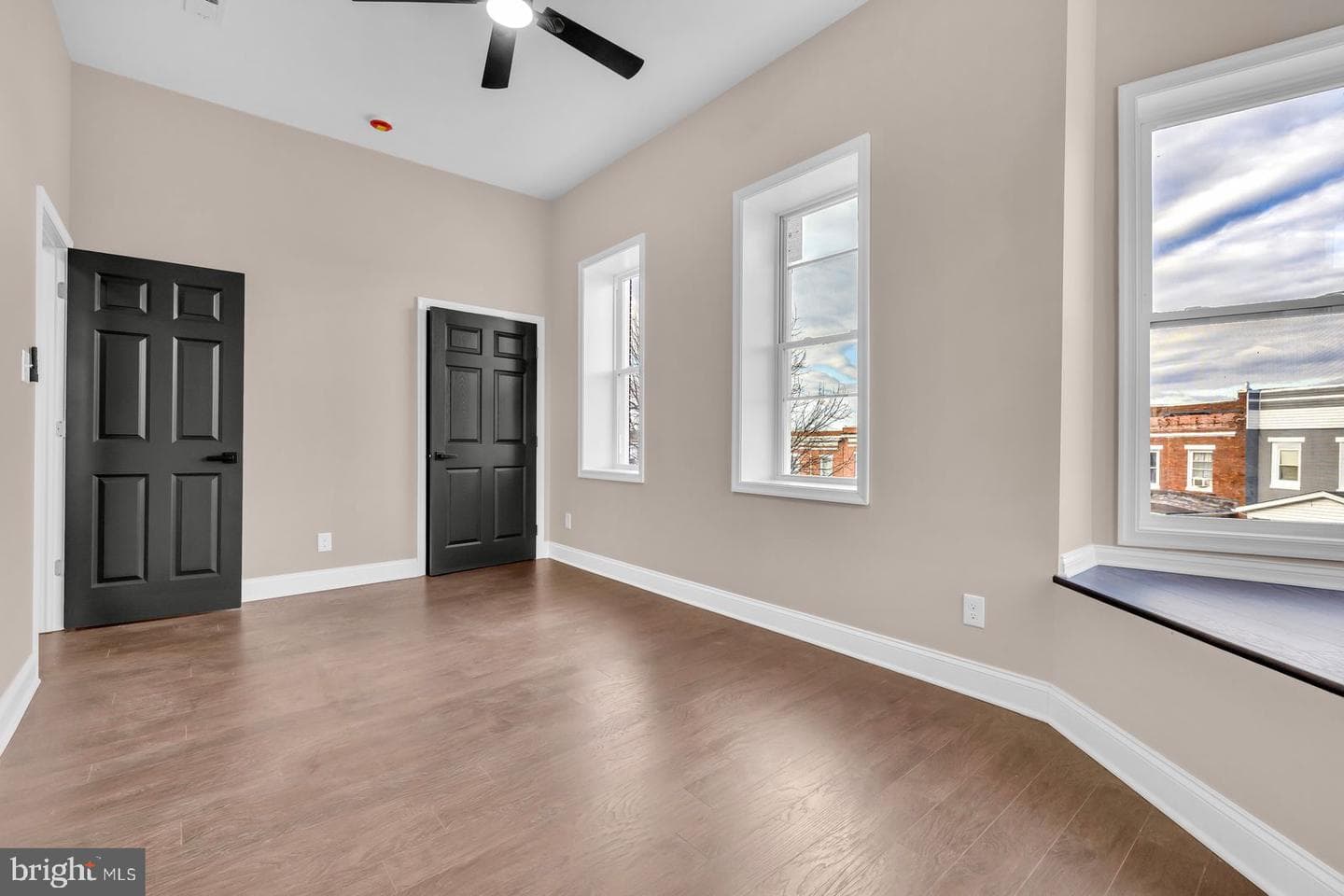 2045 E 31st Street photo 20