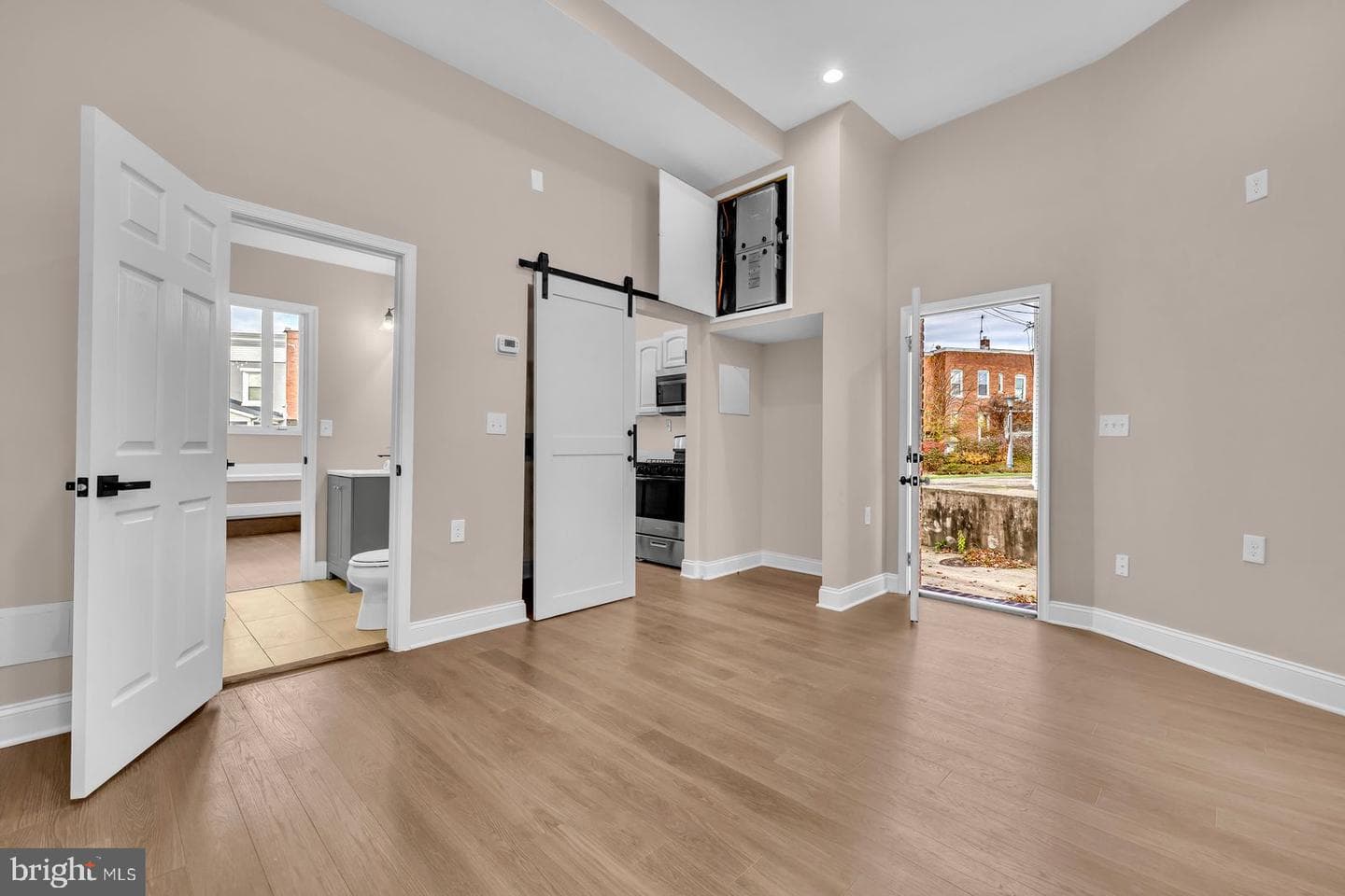 2045 E 31st Street photo 37