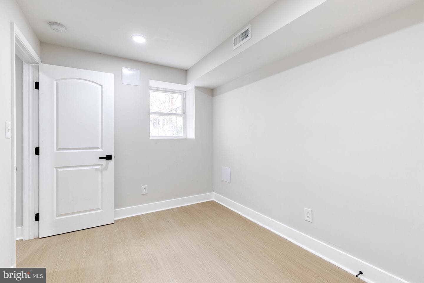 3721 Manchester Avenue photo 31