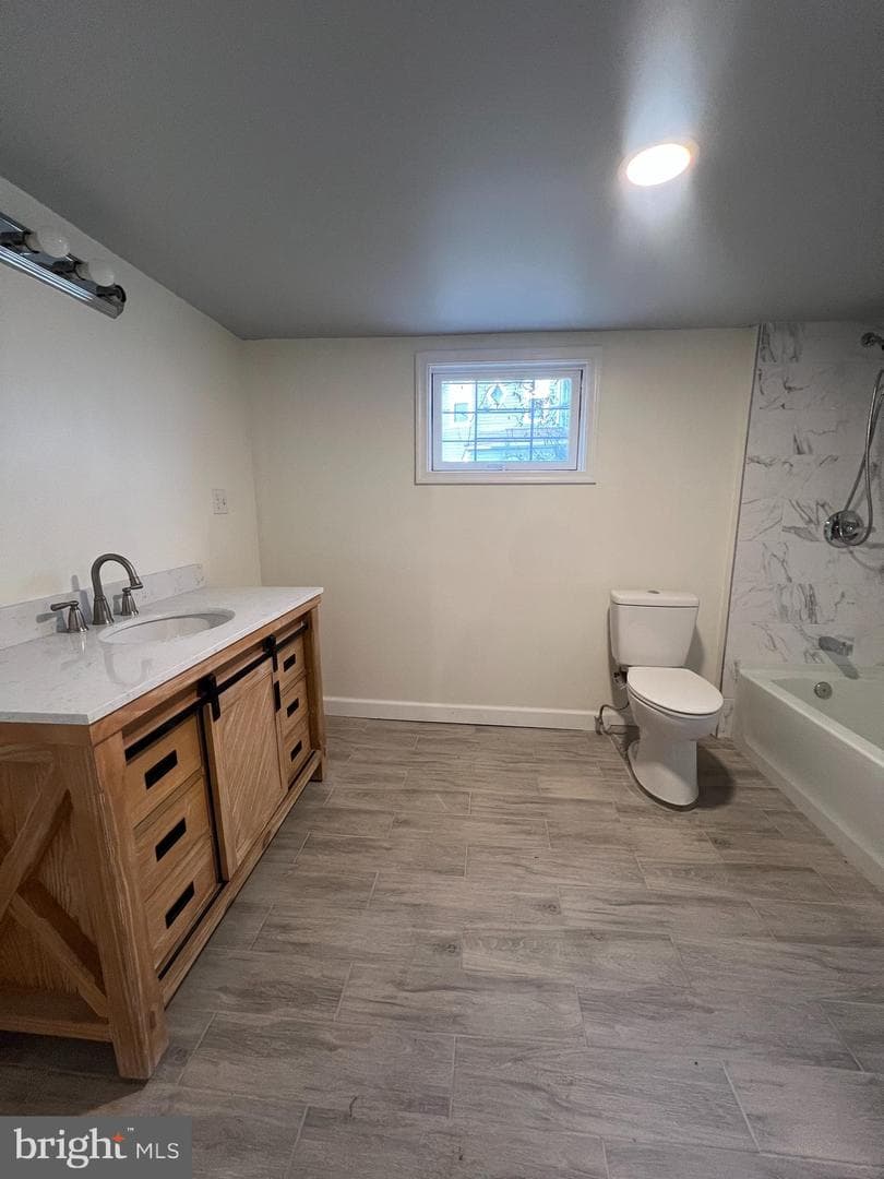 5001 Overton Street photo 28