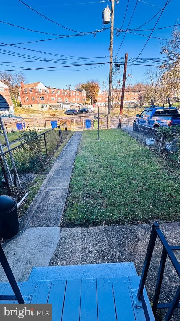 4728 Chatford Avenue photo 34