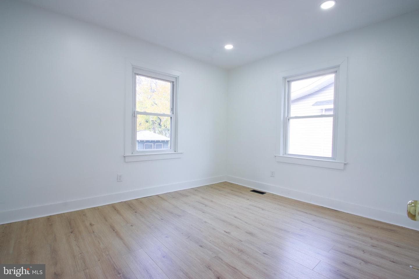 3304 Oakfield Avenue photo 22