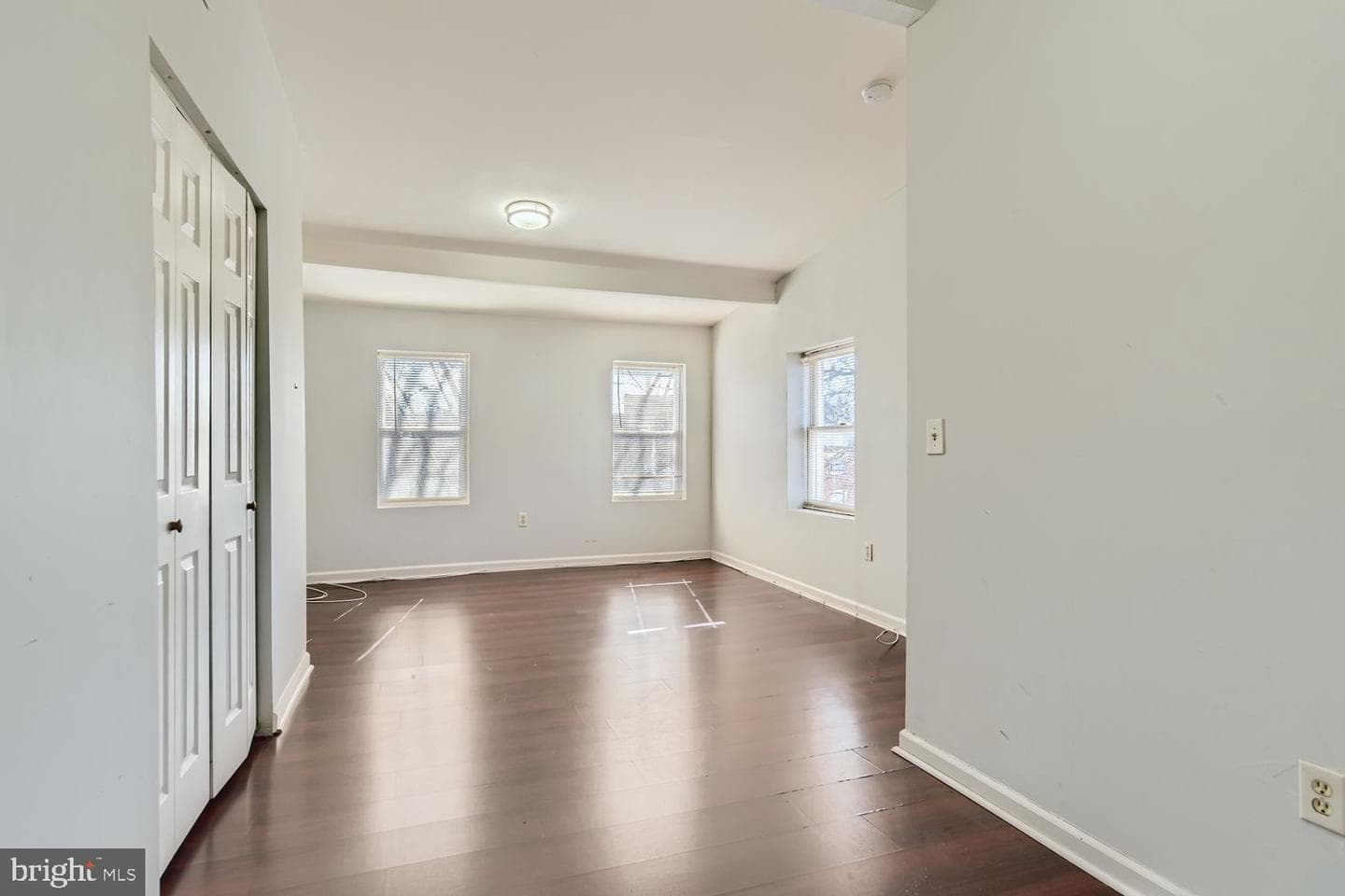 1022 W Lombard Street photo 10