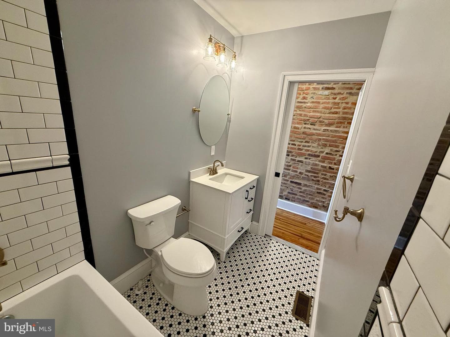 1225 Glyndon Avenue photo 27