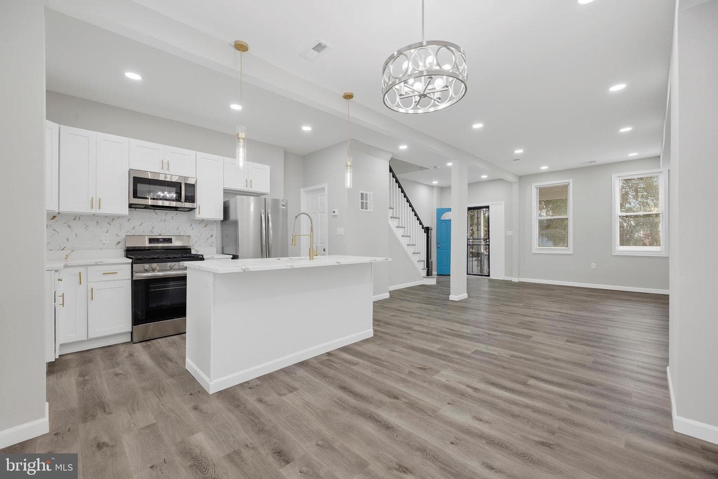 3214 Presstman photo 10