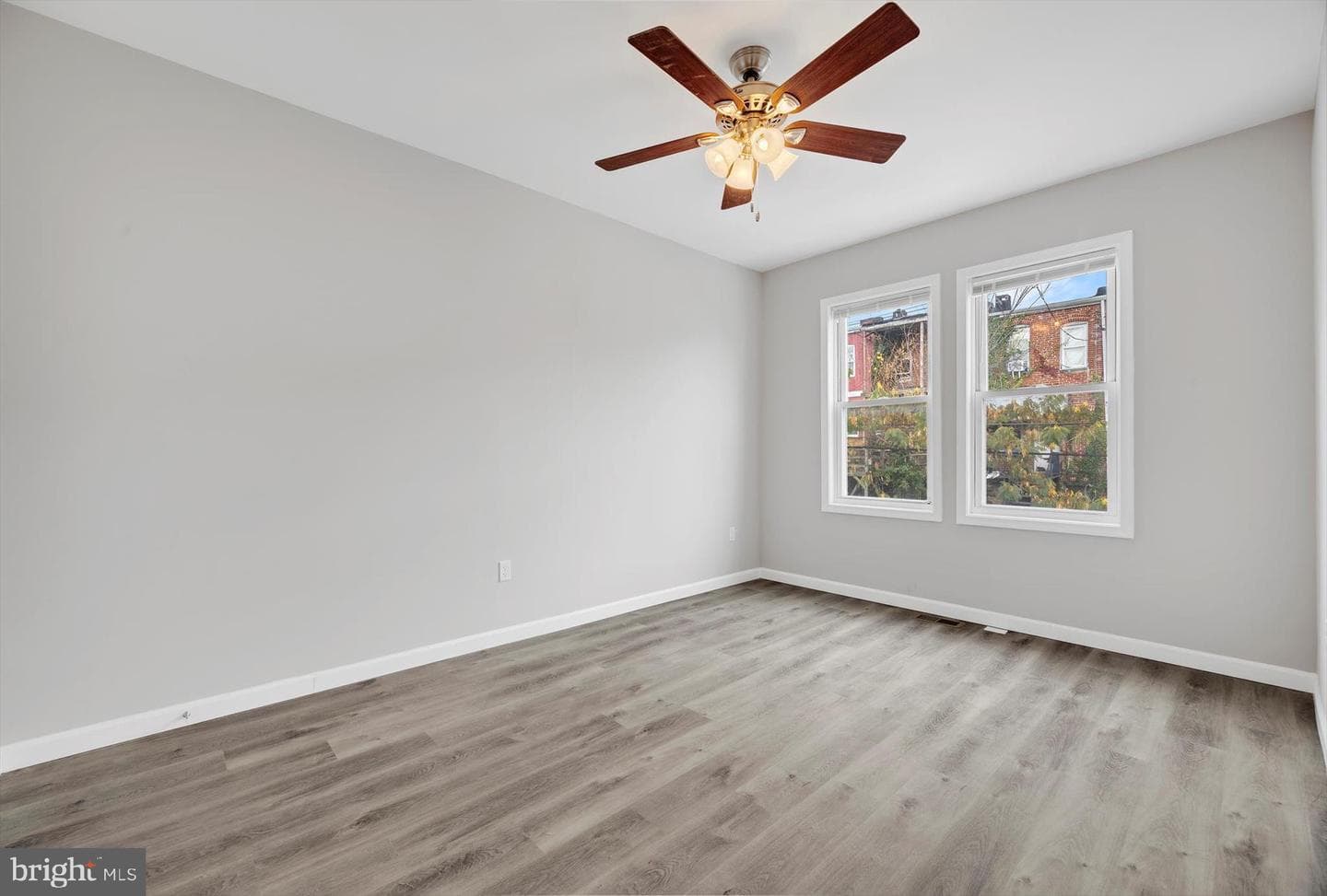 3214 Presstman photo 19