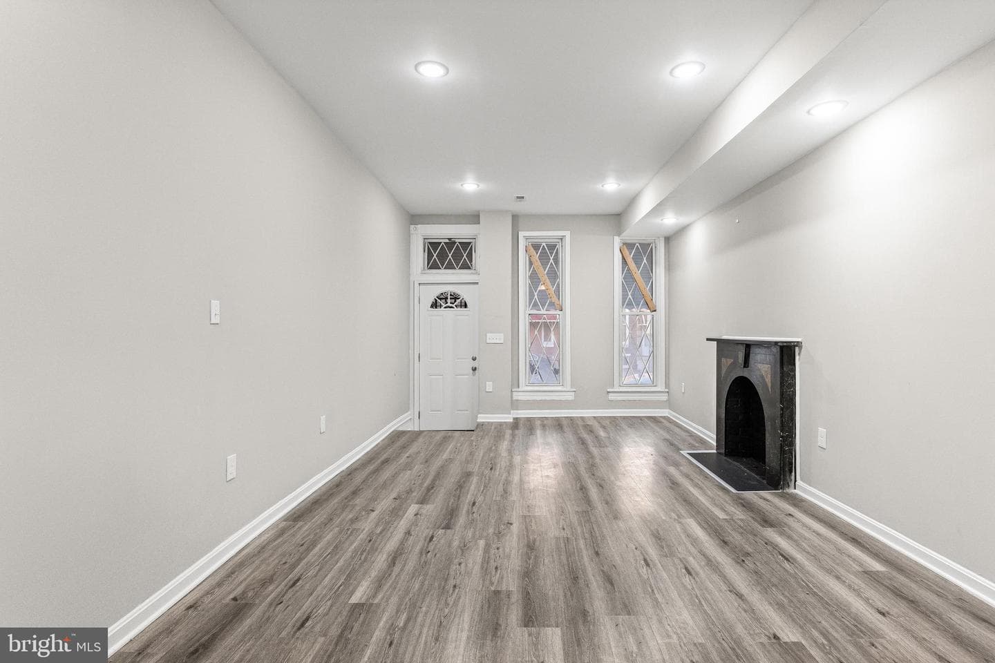 1807 E Federal Street photo 5