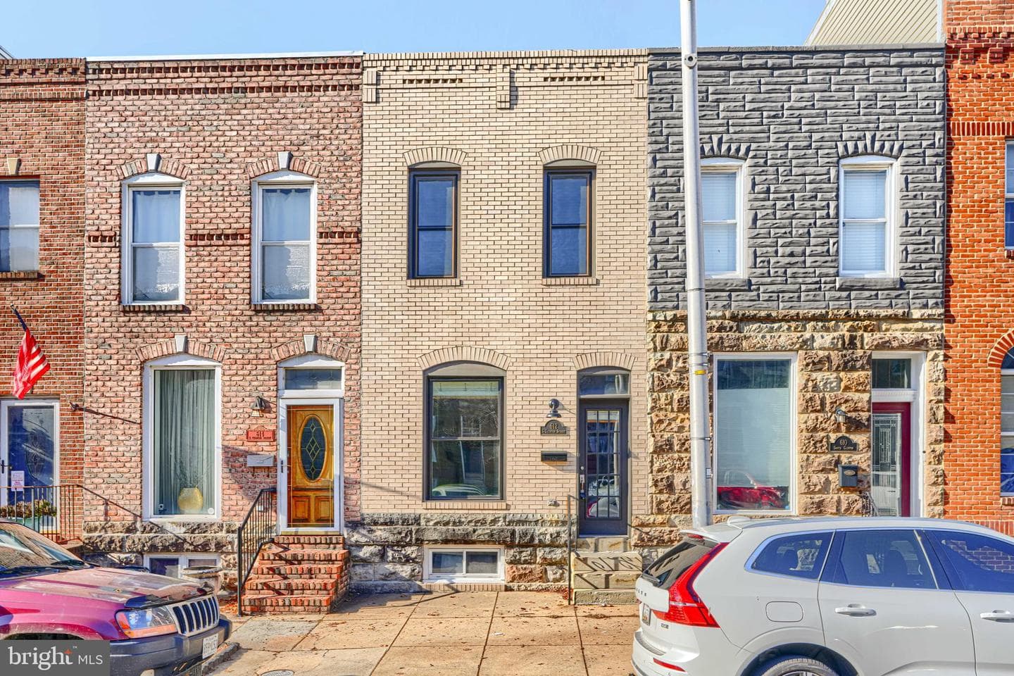 612 S Clinton Street S photo 39