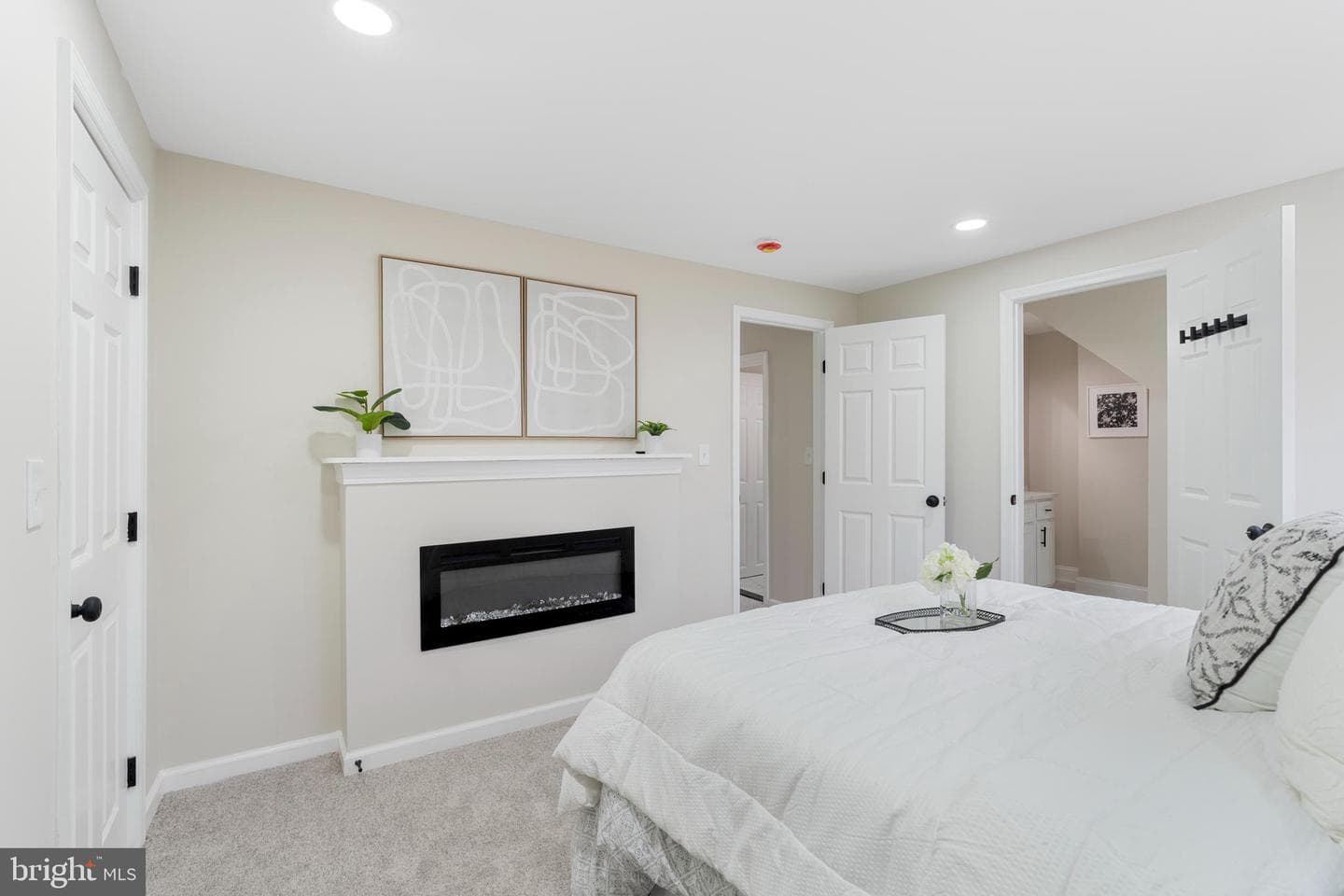2905 Whitney Avenue photo 21