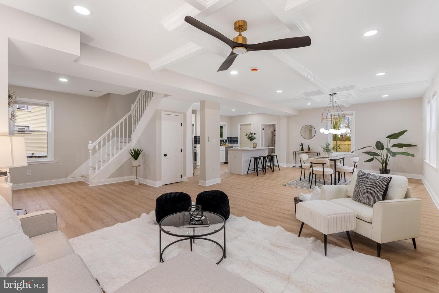 2905 Whitney Avenue photo 9