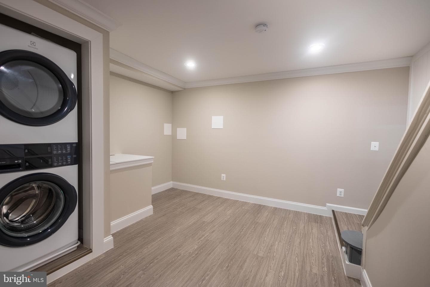 2846 Lake Avenue photo 24