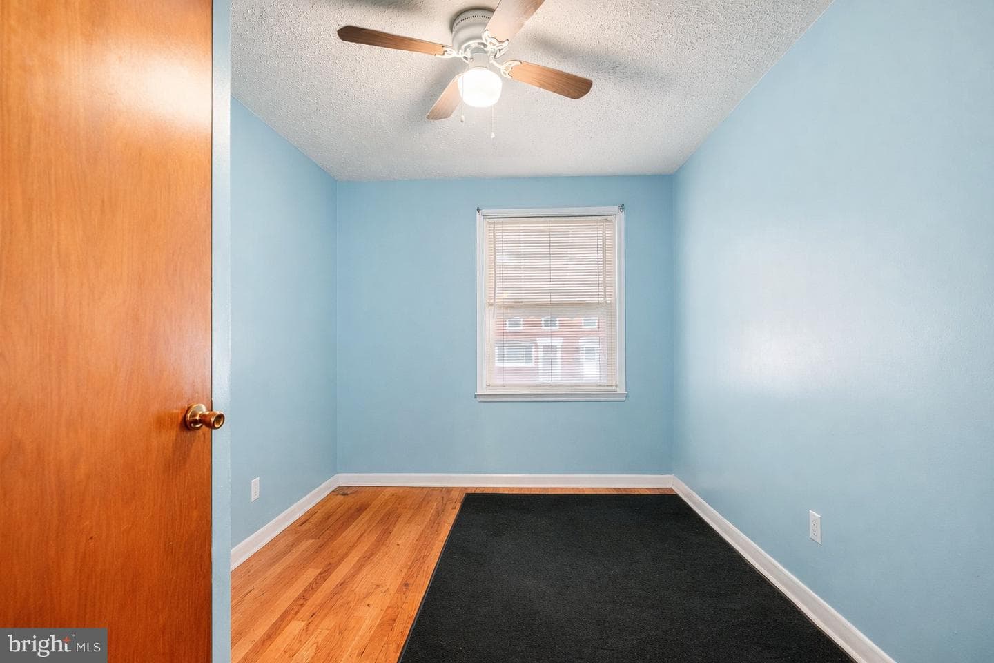5552 Whitby Road photo 13