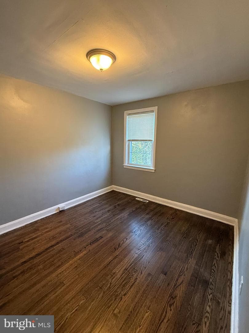 6138 Macbeth Drive photo 7