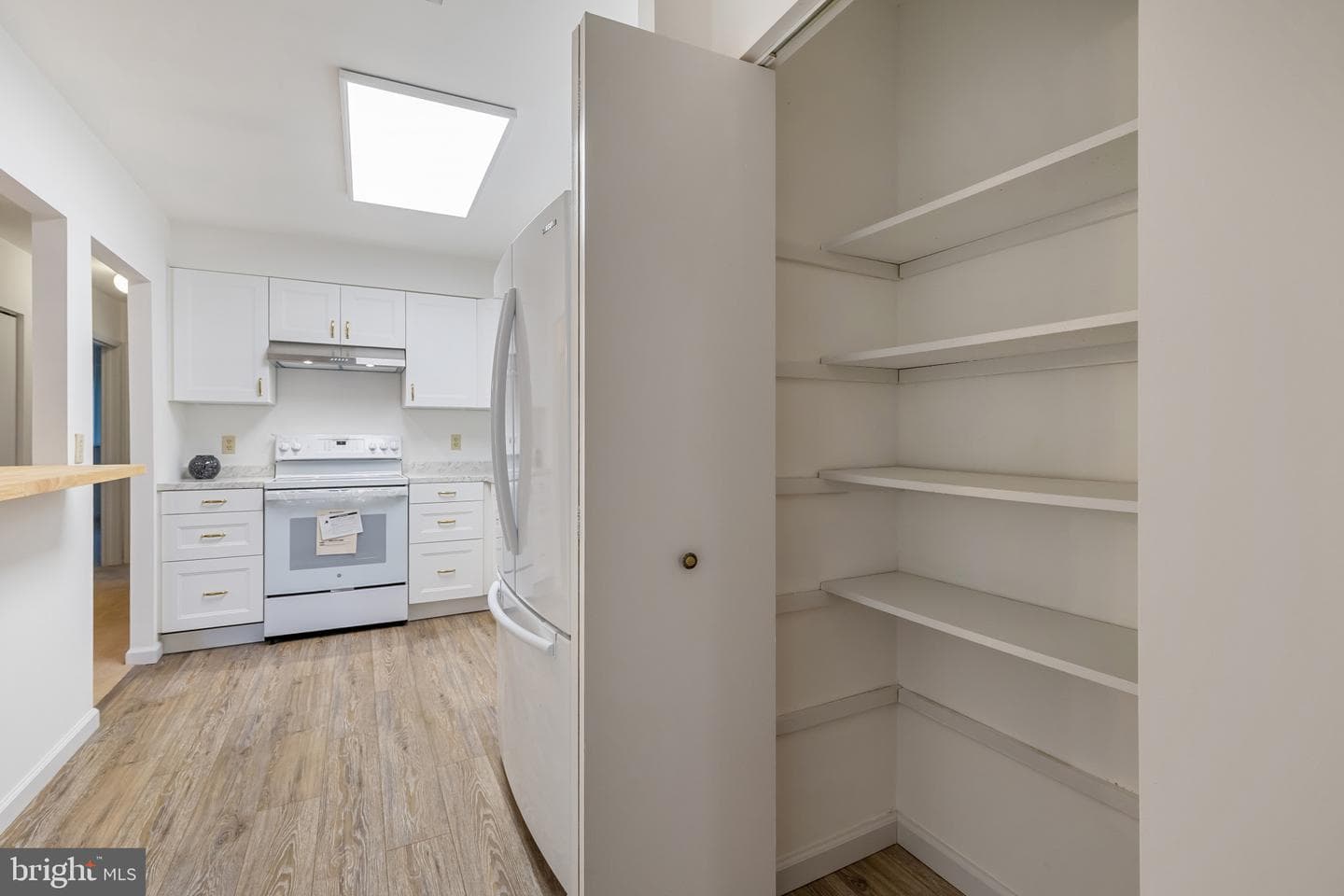 1701 Mount Washington Court #k photo 9