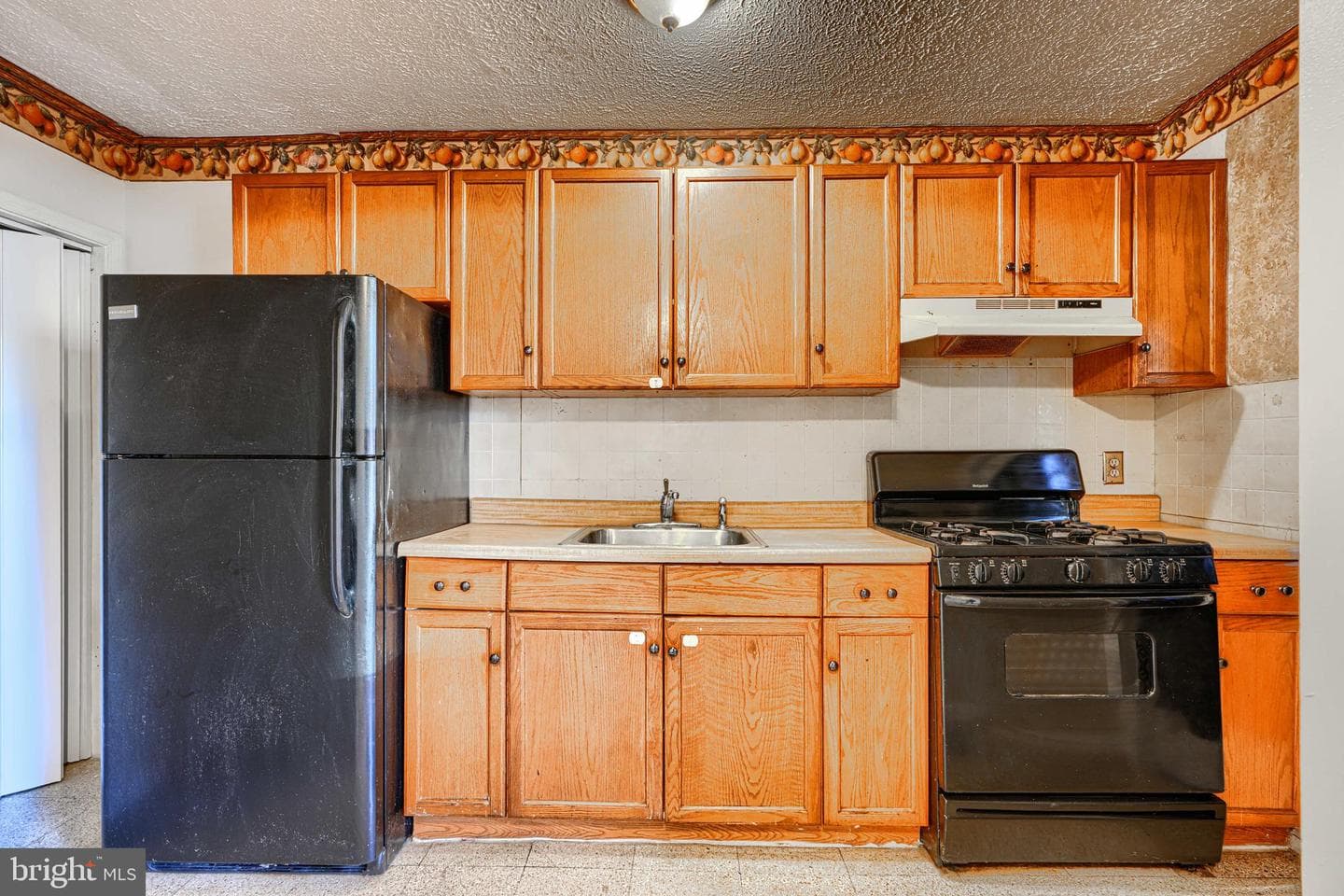 6302 Brown Avenue photo 6