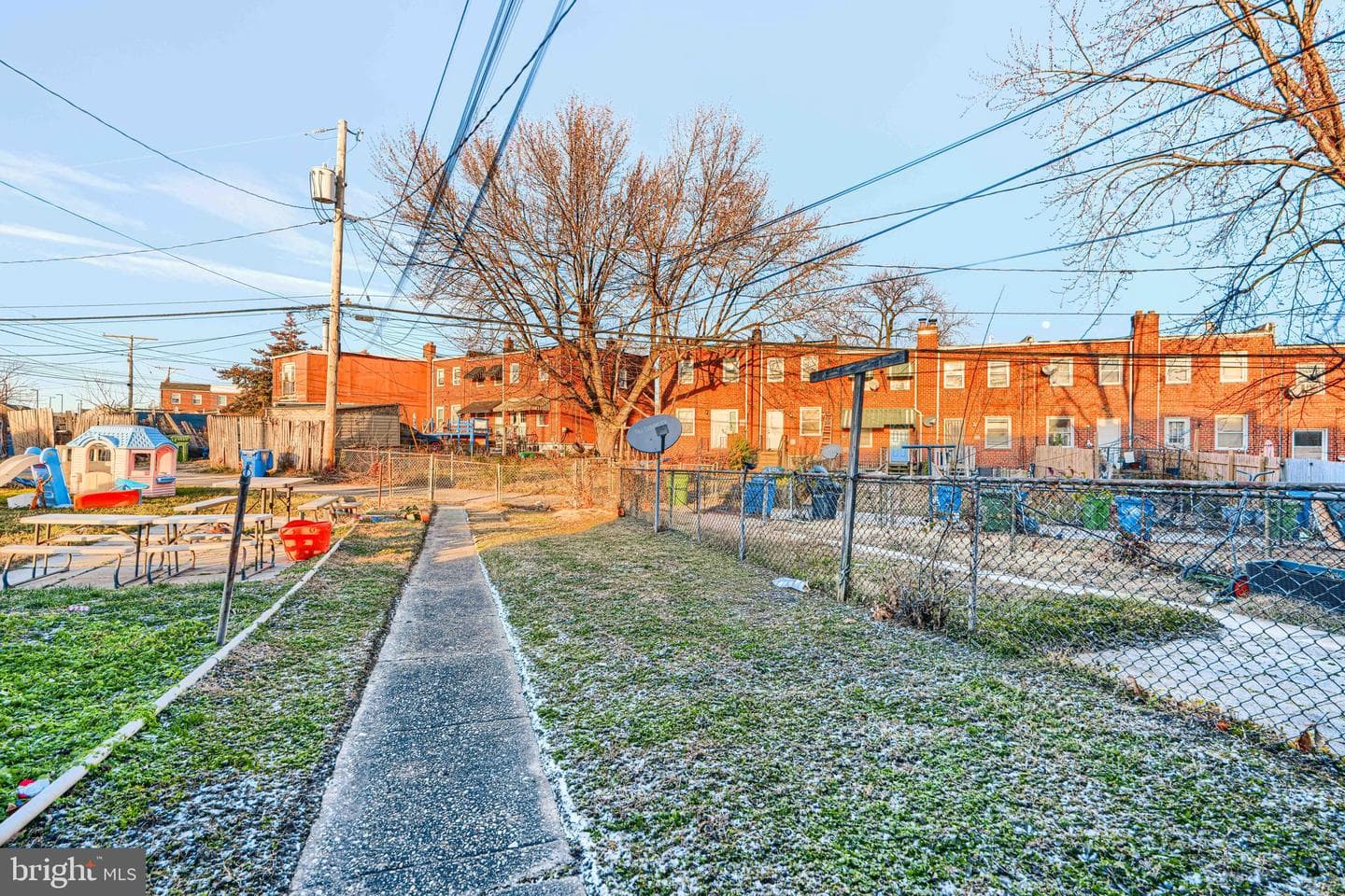 6302 Brown Avenue photo 9