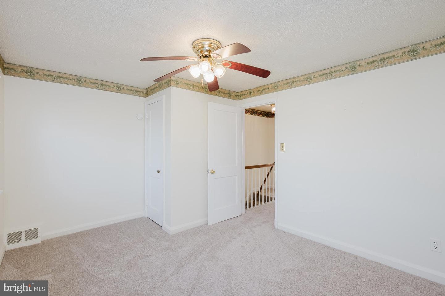 6321 Brown Avenue photo 12