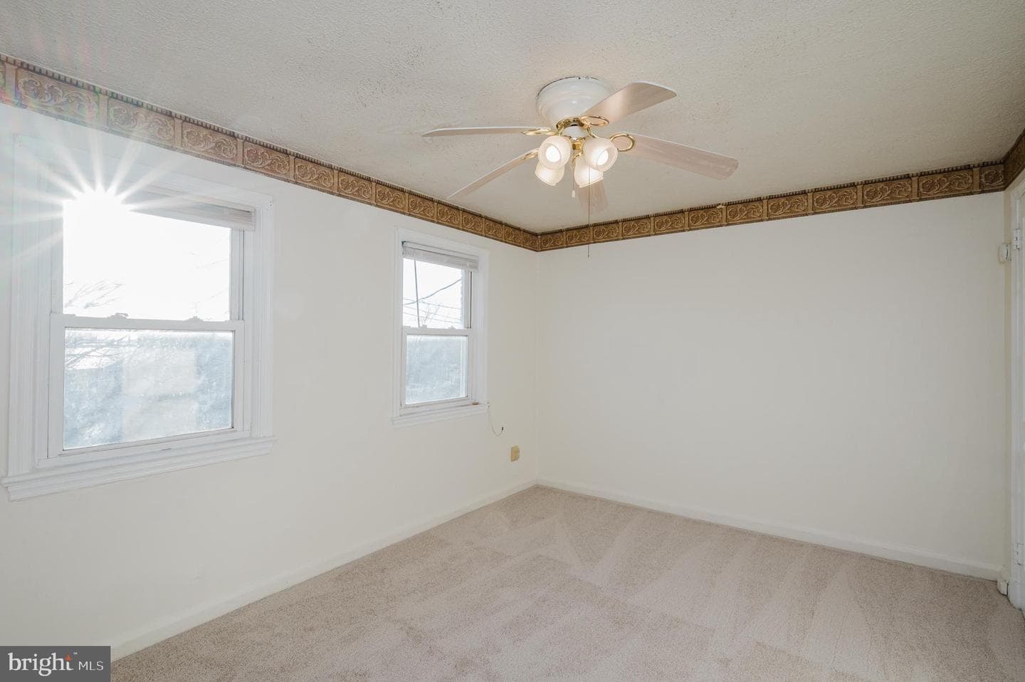 6321 Brown Avenue photo 14