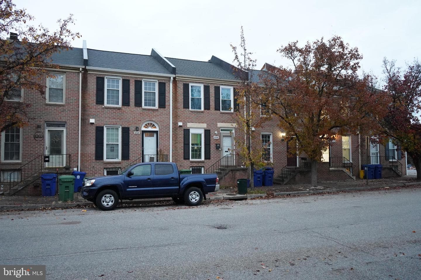 802 W Barre Street photo 1
