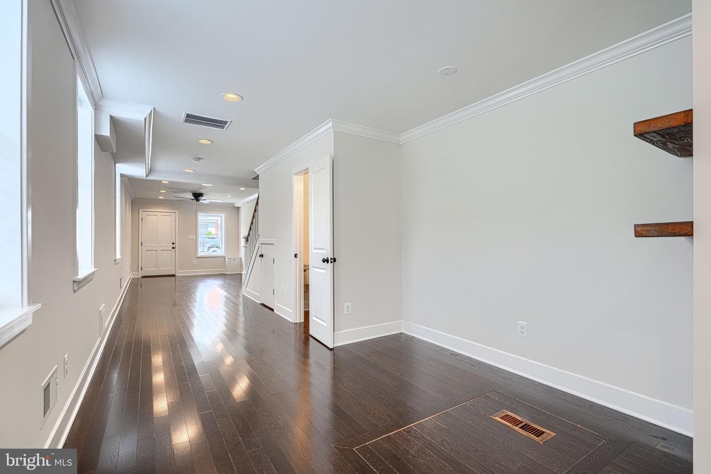 1459 Hull Street photo 10