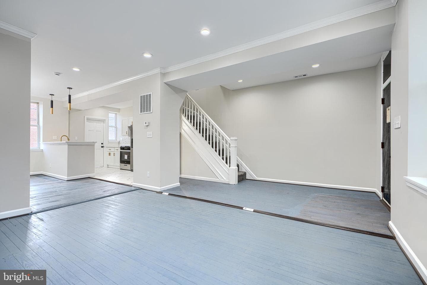 1029 N Bentalou Street photo 8