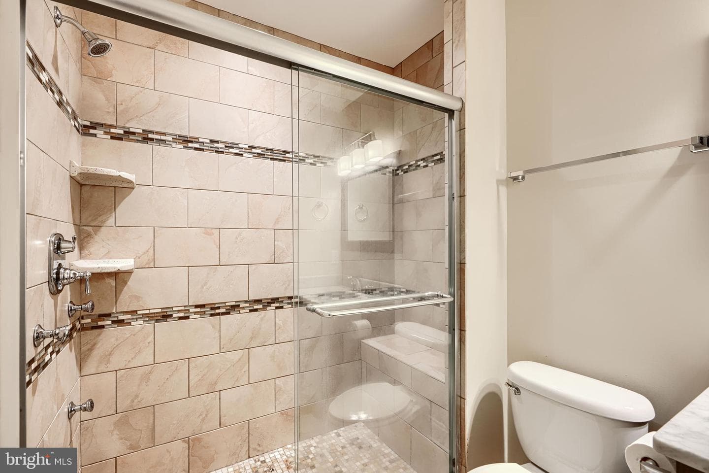 20 S Ellwood Avenue photo 29