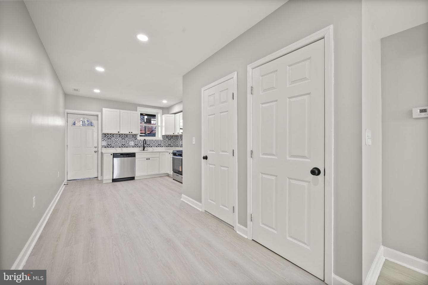 217 N Port Street photo 5