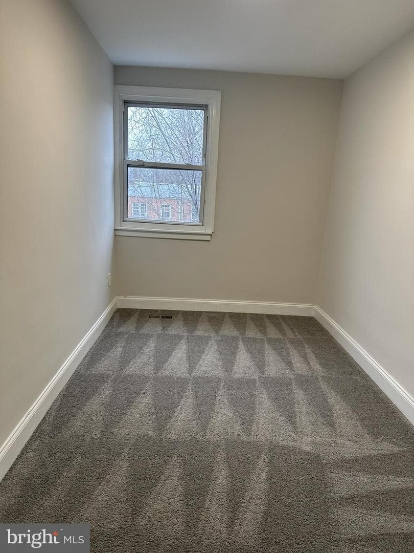 3836 8th Street photo 16