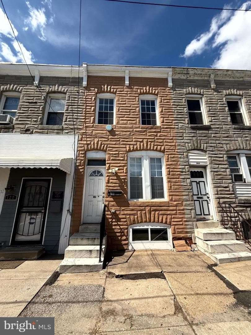 120 S Haven Street photo 2
