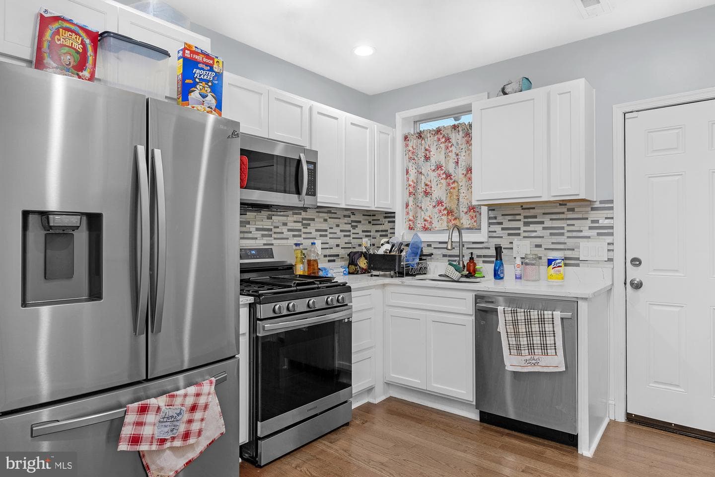 2227 Cecil Avenue photo 8