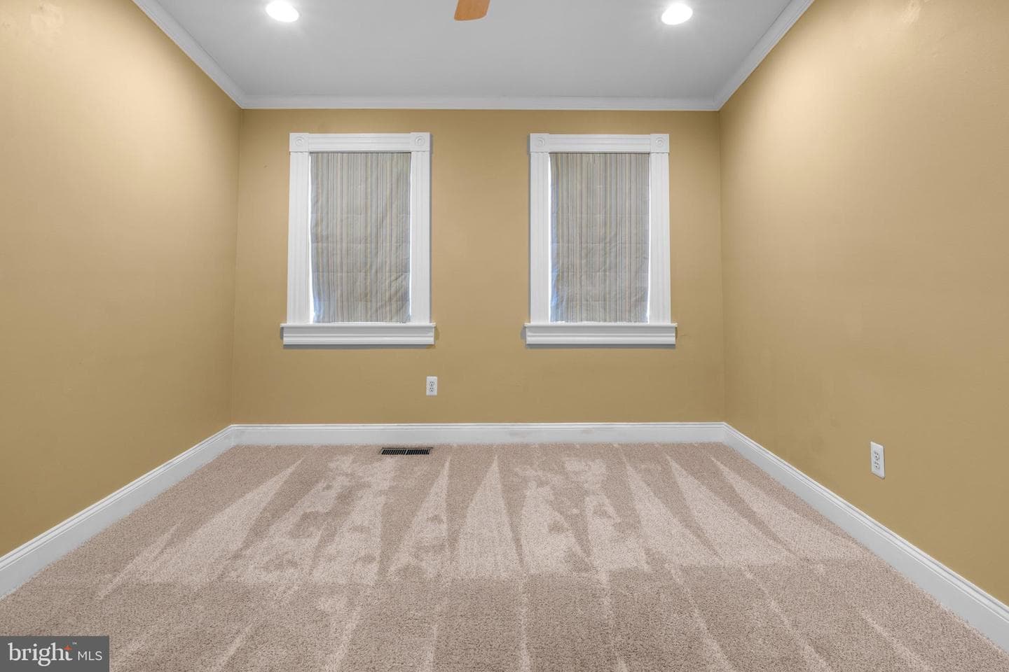 1535 S Hanover Street photo 30