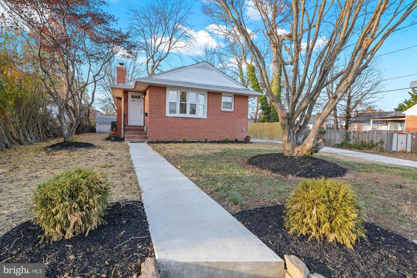 5900 Winthrope Avenue photo 30