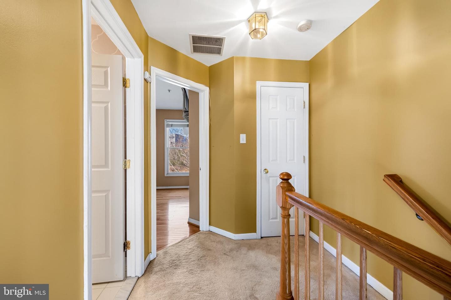 252 Robert Street photo 24