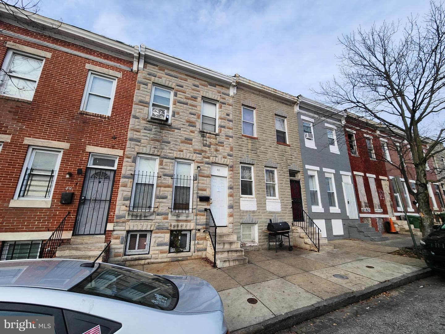 46 S Pulaski Street photo 2